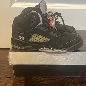 Jordan 5s black